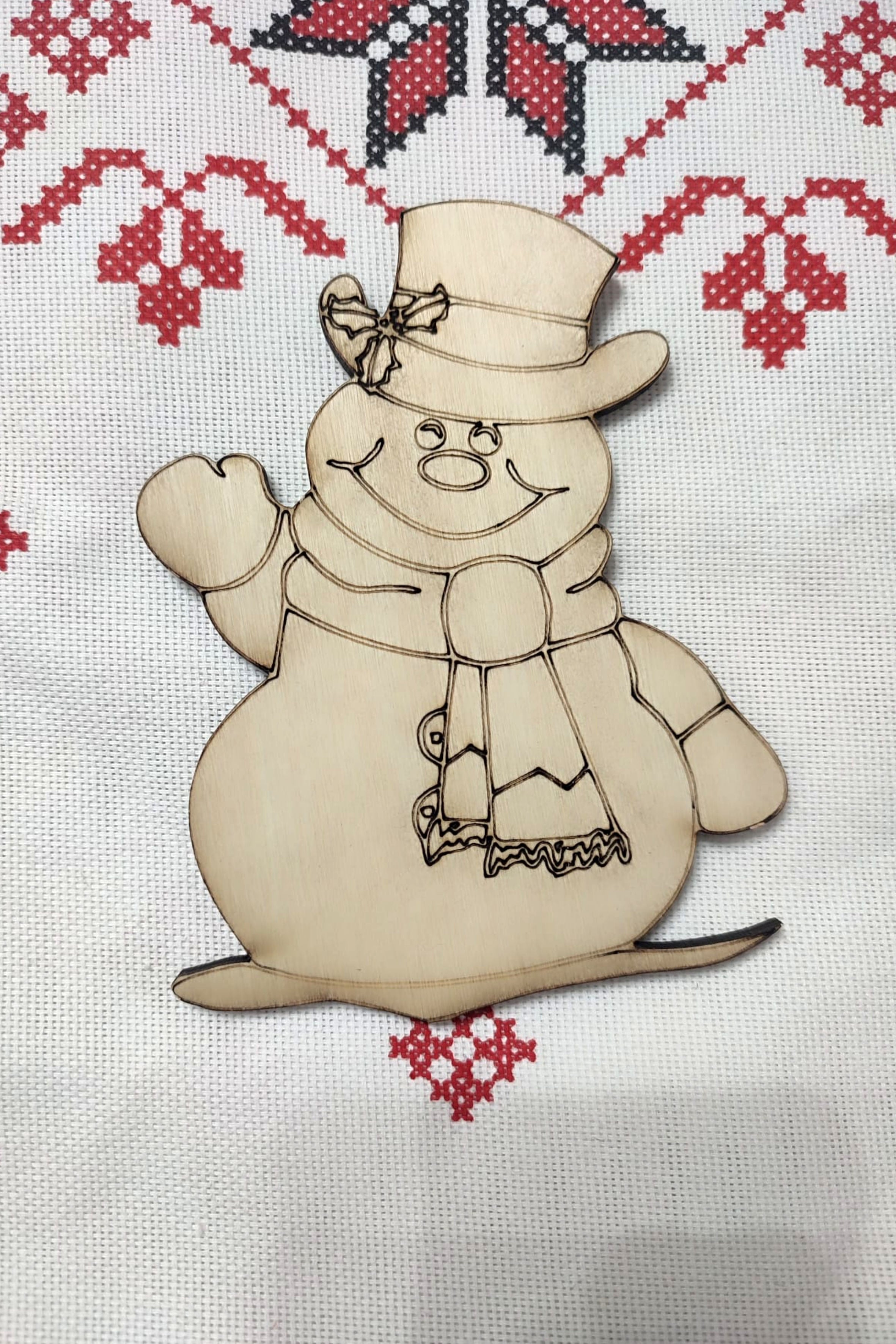 Om de zapada din lemn pentru decorațiuni - Blank decorativ pentru Crăciun și proiecte DIY