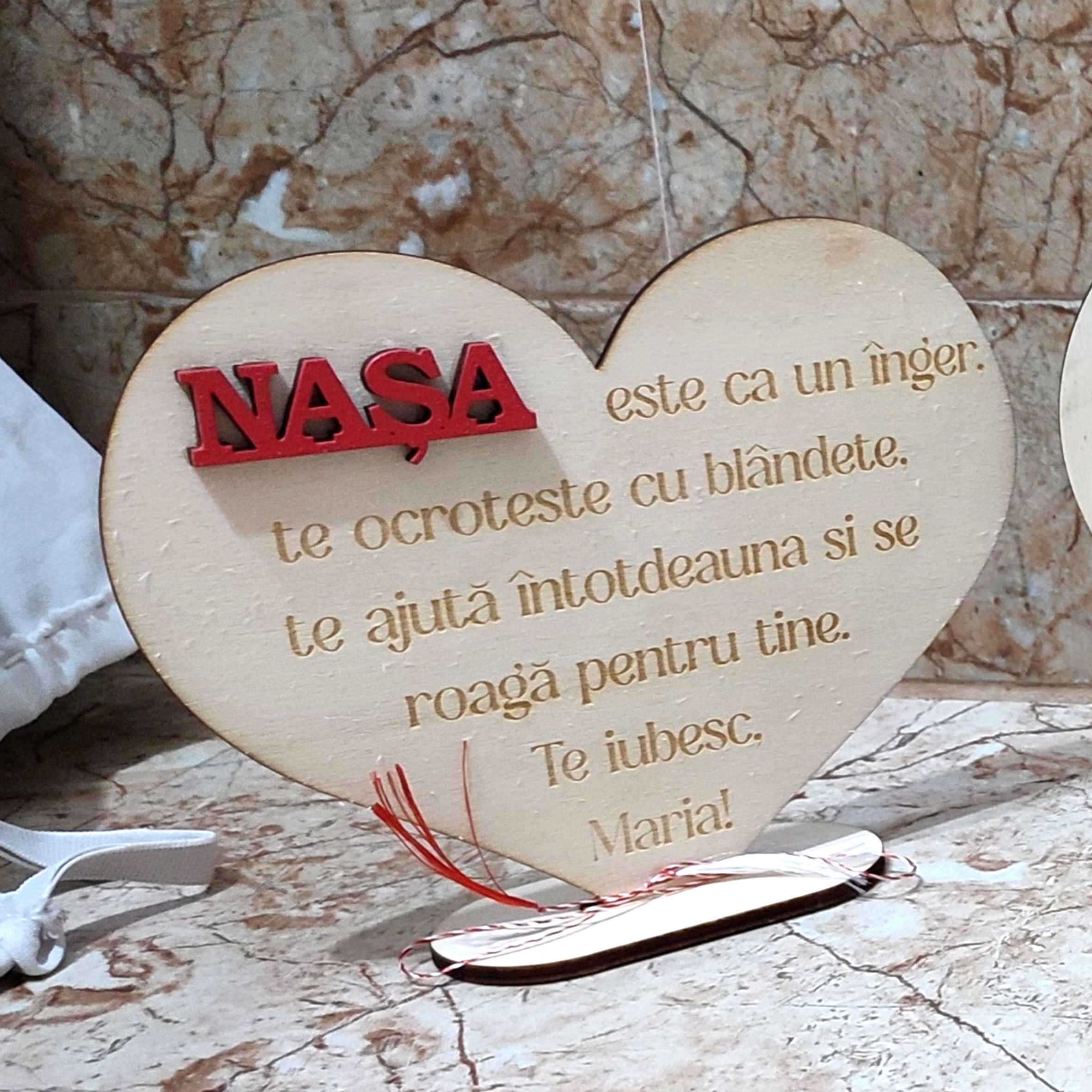 Mărțișor inimioara pentru Nasa/ bunica/ mama/ educatoare/ invatatoare