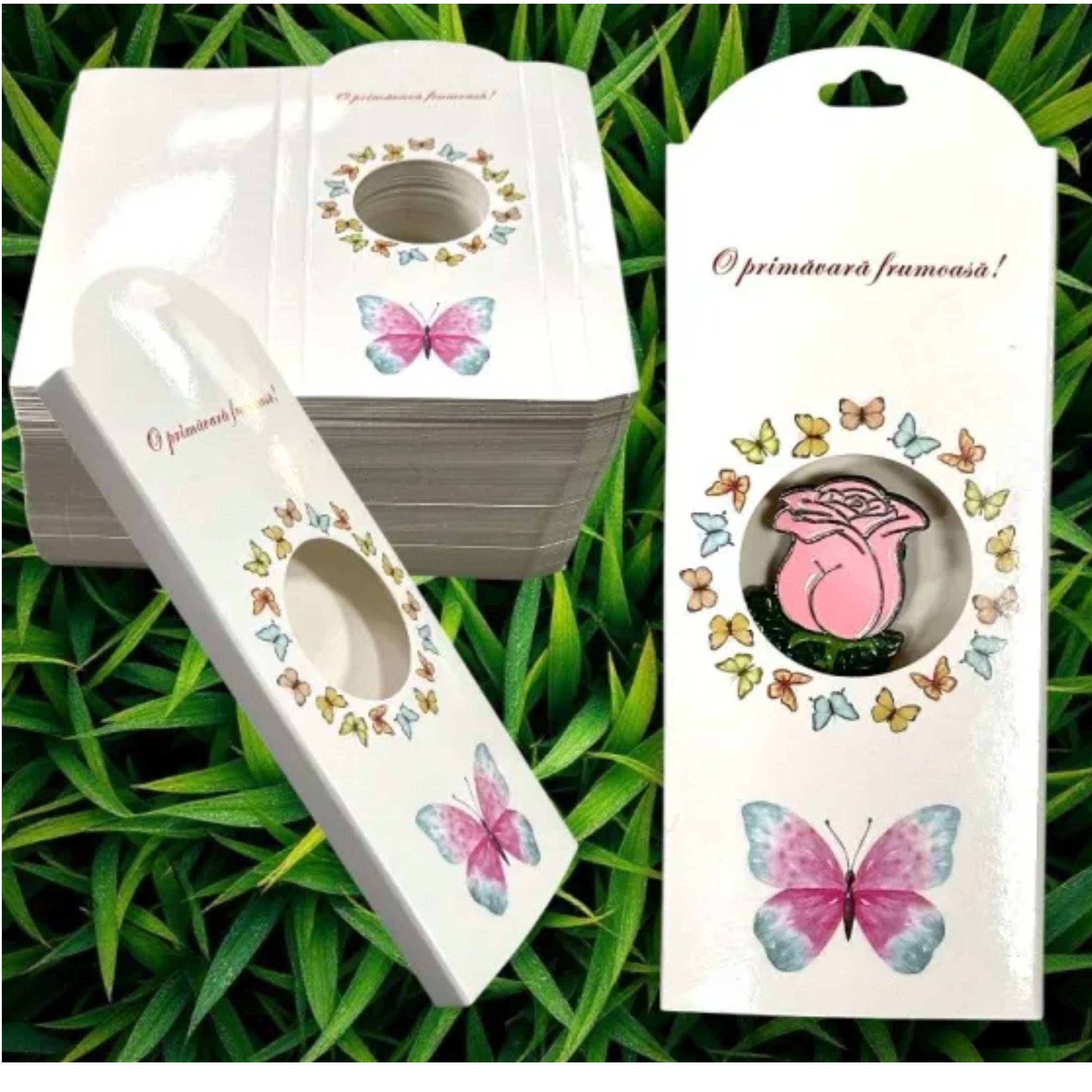 Cutii carton pliabile pentru mărțișoare tradiționale, 5 × 13 × 0.8 cm - Fluturas