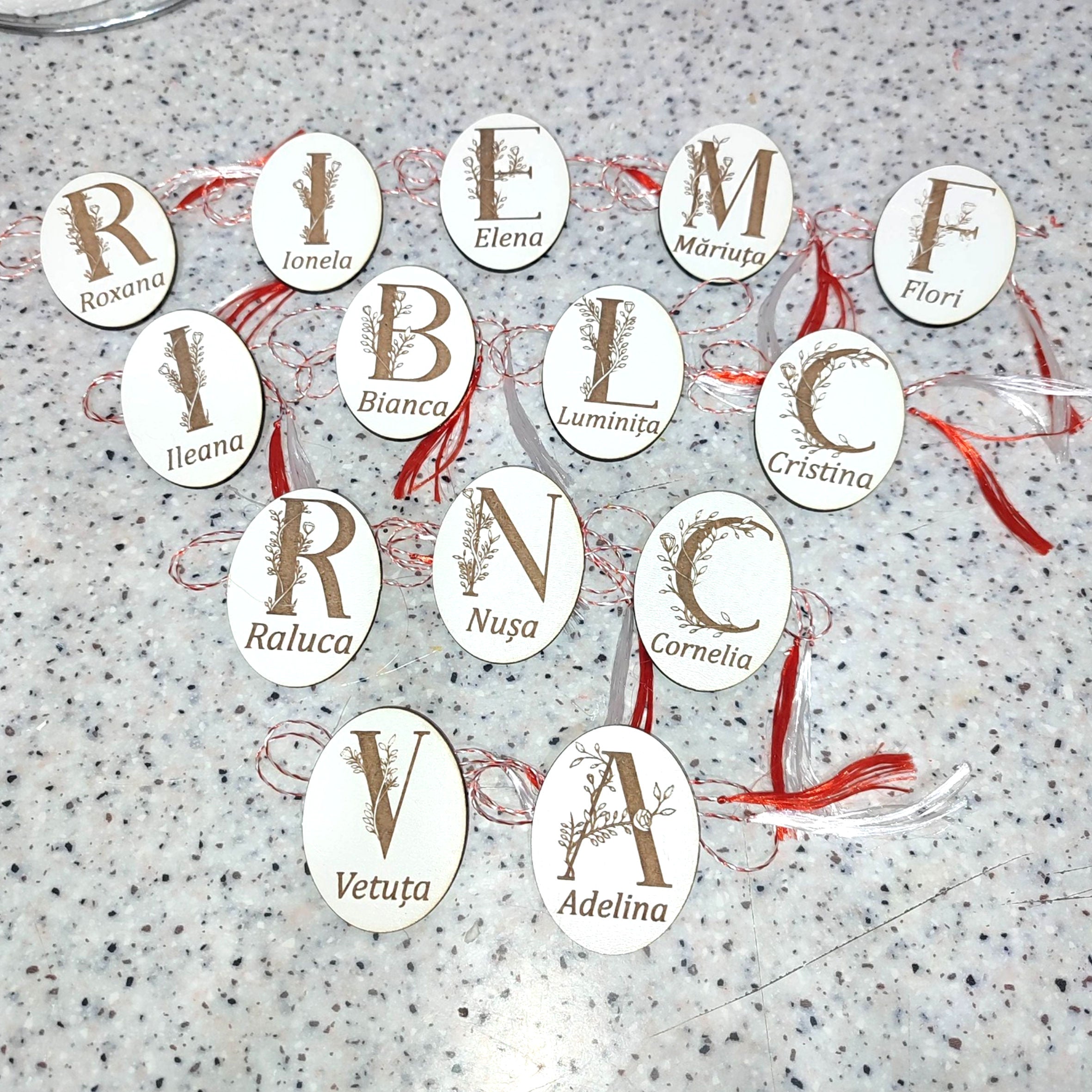 Martisor brosa cu nume