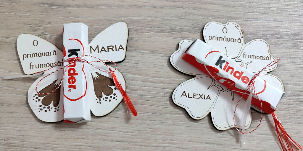 Martisor dulce - ciocolatica kinder si baza de lemn