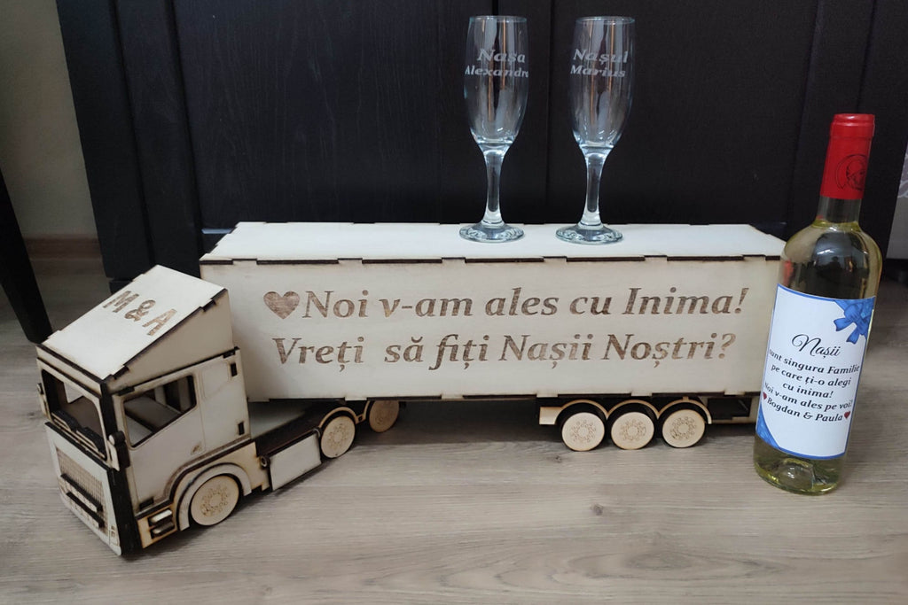 Camion din Lemn Personalizat – Cadou Pentru Șoferi, Nași, Aniversări  - Cu sticla si pahare